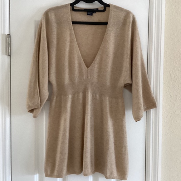 Boston Proper 100% Cashmere Light Beige/Oatmeal V-Neck Tunic Sweater Kimono Slvs - Picture 1 of 13